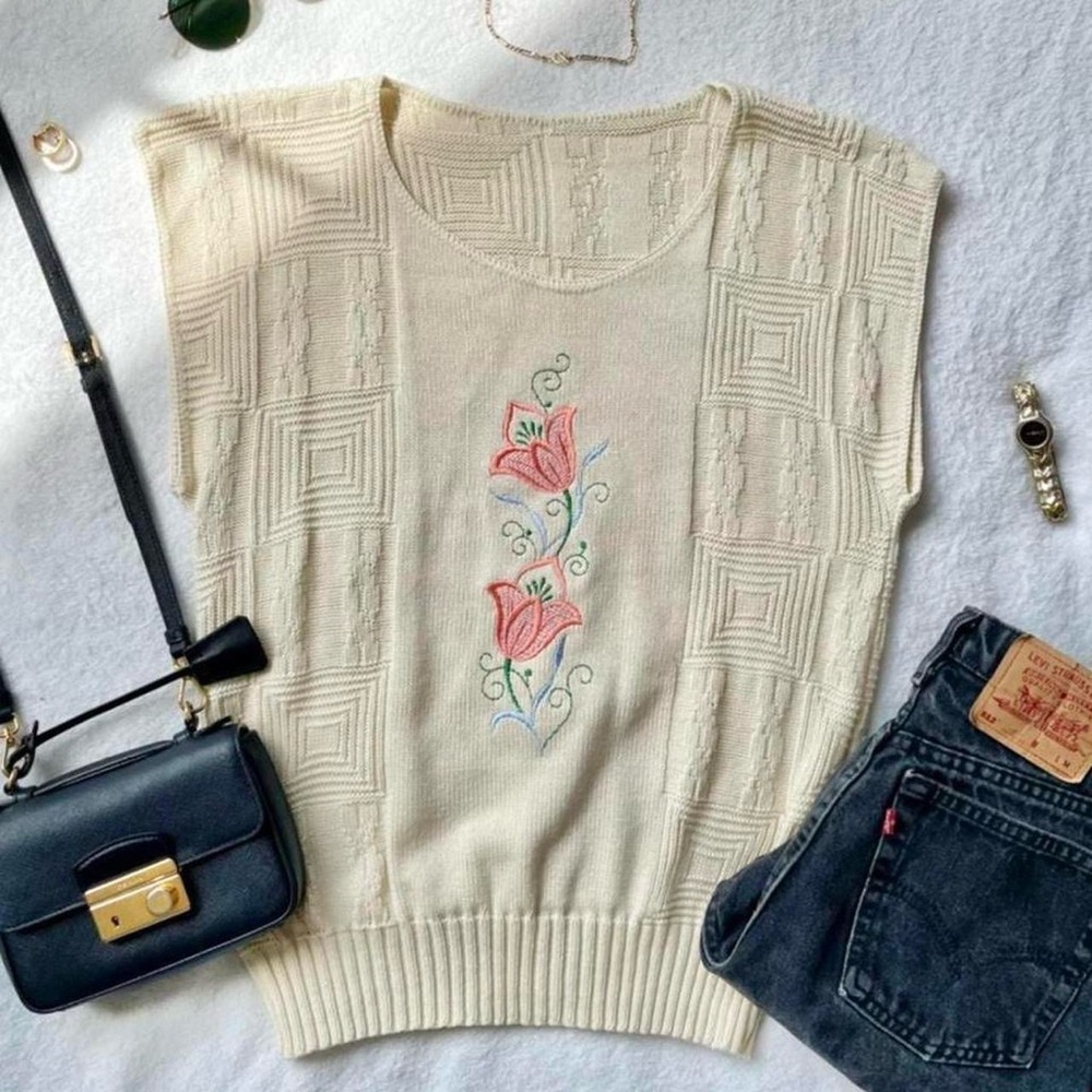 Vintage sweater vest
